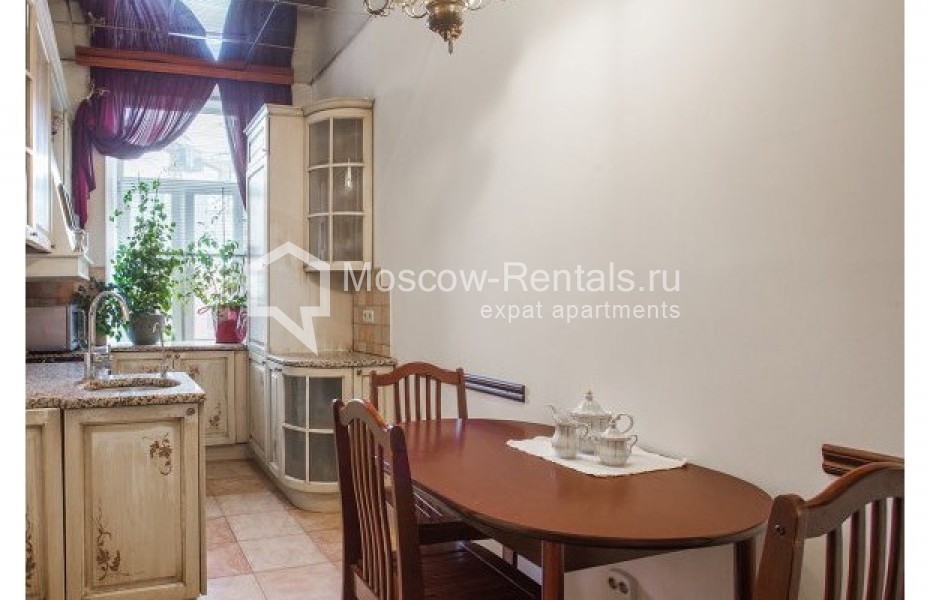 Photo #14 5-room (4 BR) apartment for <a href="http://moscow-rentals.ru/en/articles/long-term-rent" target="_blank">a long-term</a> rent
 in Russia, Moscow, Brusov lane, 2/14С1