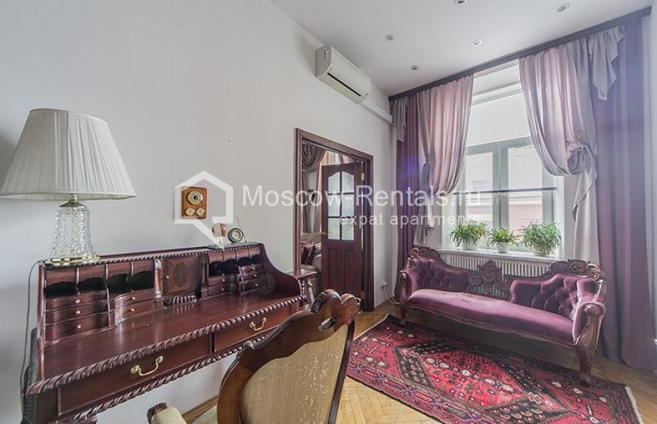 Photo #7 5-room (4 BR) apartment for <a href="http://moscow-rentals.ru/en/articles/long-term-rent" target="_blank">a long-term</a> rent
 in Russia, Moscow, Brusov lane, 2/14С1