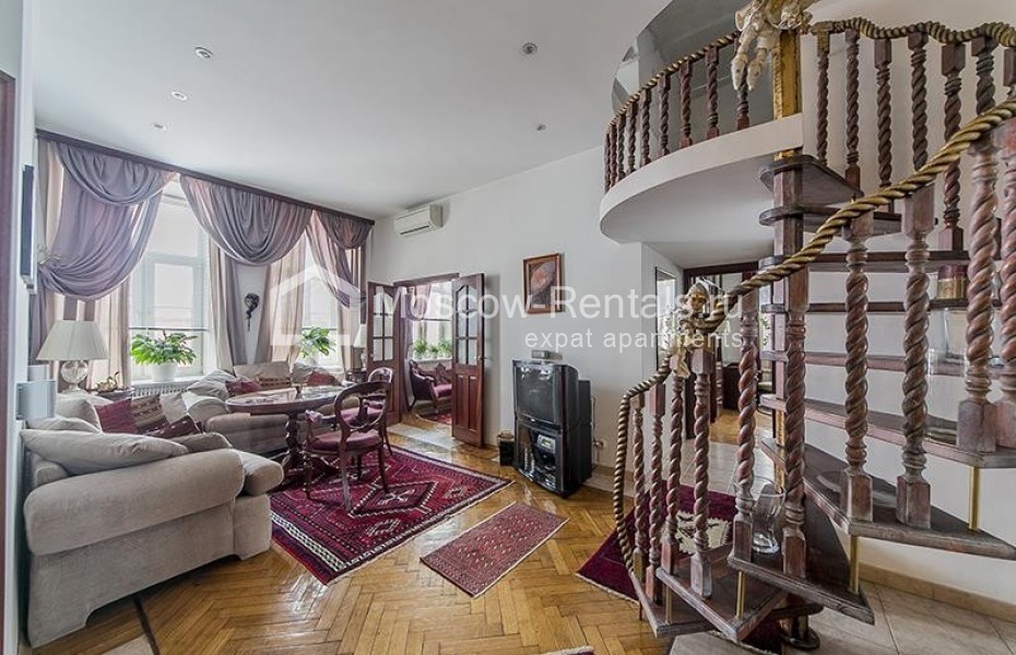 Photo #1 5-room (4 BR) apartment for <a href="http://moscow-rentals.ru/en/articles/long-term-rent" target="_blank">a long-term</a> rent
 in Russia, Moscow, Brusov lane, 2/14С1