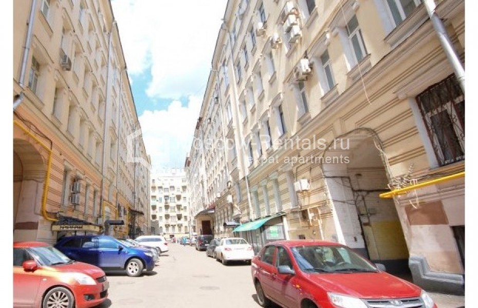 Photo #14 3-room (2 BR) apartment for <a href="http://moscow-rentals.ru/en/articles/long-term-rent" target="_blank">a long-term</a> rent
 in Russia, Moscow, Tverskaya str., 12С8