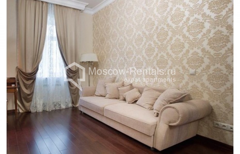 Photo #6 3-room (2 BR) apartment for <a href="http://moscow-rentals.ru/en/articles/long-term-rent" target="_blank">a long-term</a> rent
 in Russia, Moscow, Tverskaya str.