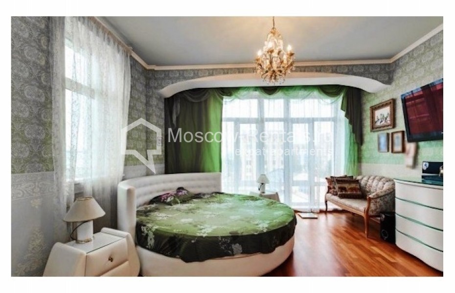Photo #5 3-room (2 BR) apartment for <a href="http://moscow-rentals.ru/en/articles/long-term-rent" target="_blank">a long-term</a> rent
 in Russia, Moscow, Samotechnaya str., 5