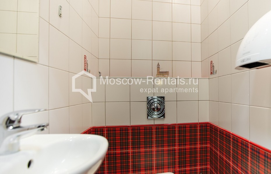 Photo #5 Office for <a href="http://moscow-rentals.ru/en/articles/long-term-rent" target="_blank">a long-term</a> rent
 in Russia, Moscow, Tverskaya str., 12С9