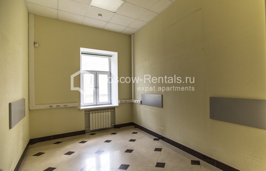 Photo #20 Office for <a href="http://moscow-rentals.ru/en/articles/long-term-rent" target="_blank">a long-term</a> rent
 in Russia, Moscow, Tverskaya str., 12С9