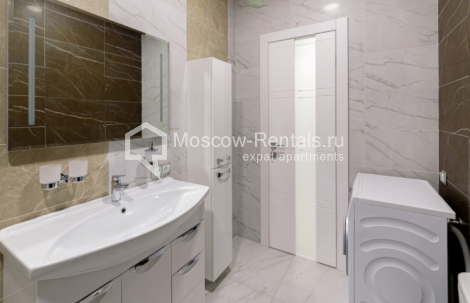 Photo #8 2-room (1 BR) apartment for <a href="http://moscow-rentals.ru/en/articles/long-term-rent" target="_blank">a long-term</a> rent
 in Russia, Moscow, Bolshaya Sadovaya str., 5к1