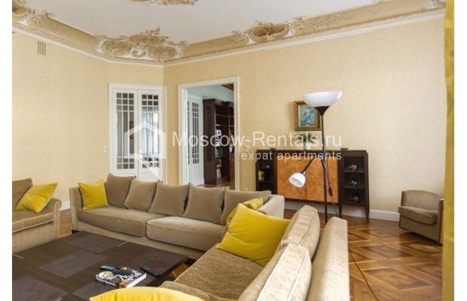 Photo #3 7-room (6 BR) apartment for <a href="http://moscow-rentals.ru/en/articles/long-term-rent" target="_blank">a long-term</a> rent
 in Russia, Moscow, 1st Obydenskyi lane, 9/12