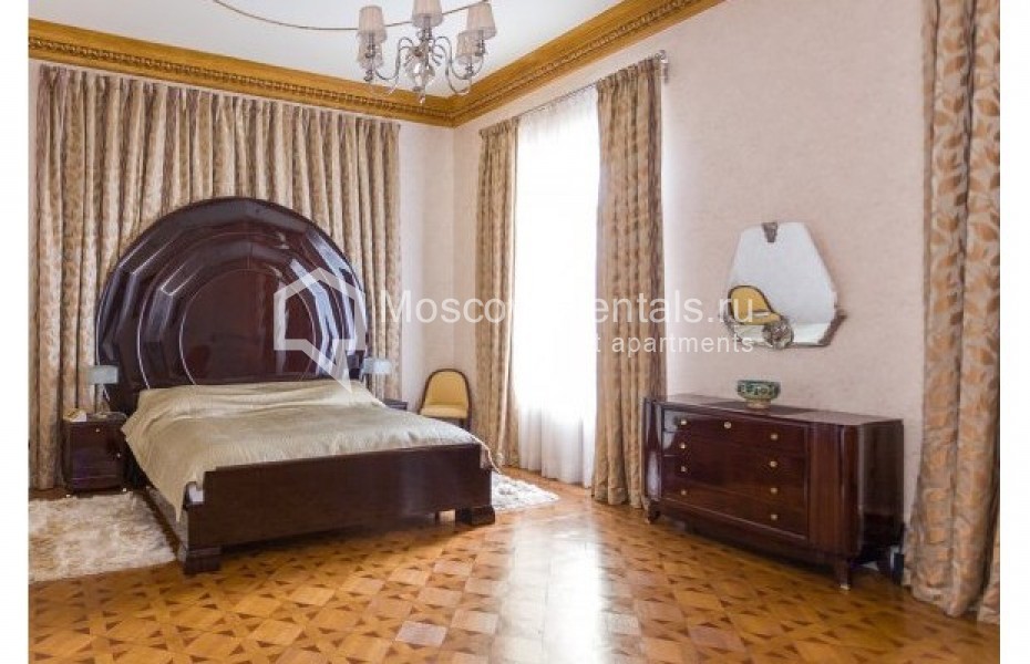 Photo #11 7-room (6 BR) apartment for <a href="http://moscow-rentals.ru/en/articles/long-term-rent" target="_blank">a long-term</a> rent
 in Russia, Moscow, 1st Obydenskyi lane, 9/12