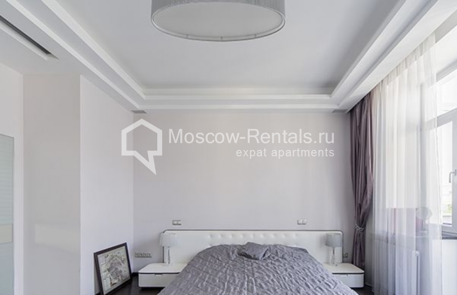 Photo #8 2-room (1 BR) apartment for <a href="http://moscow-rentals.ru/en/articles/long-term-rent" target="_blank">a long-term</a> rent
 in Russia, Moscow, Kamergerskyi lane,  2
