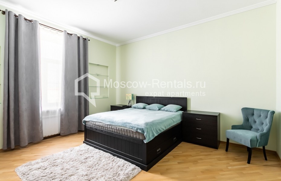 Photo #9 4-room (3 BR) apartment for <a href="http://moscow-rentals.ru/en/articles/long-term-rent" target="_blank">a long-term</a> rent
 in Russia, Moscow, Tverskaya str, 9