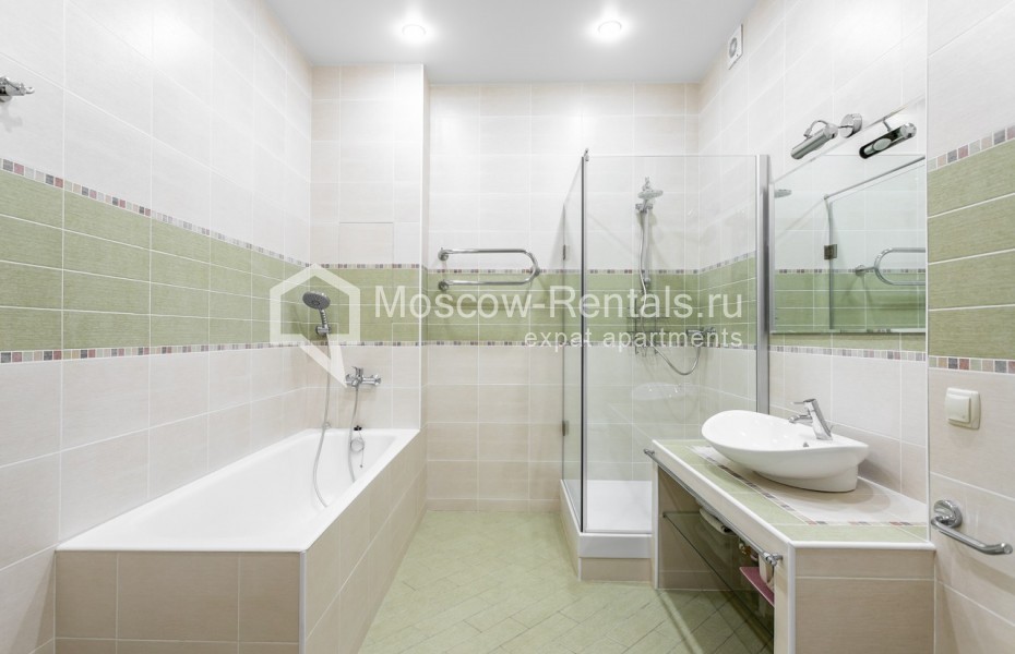 Photo #14 4-room (3 BR) apartment for <a href="http://moscow-rentals.ru/en/articles/long-term-rent" target="_blank">a long-term</a> rent
 in Russia, Moscow, Tverskaya str, 9