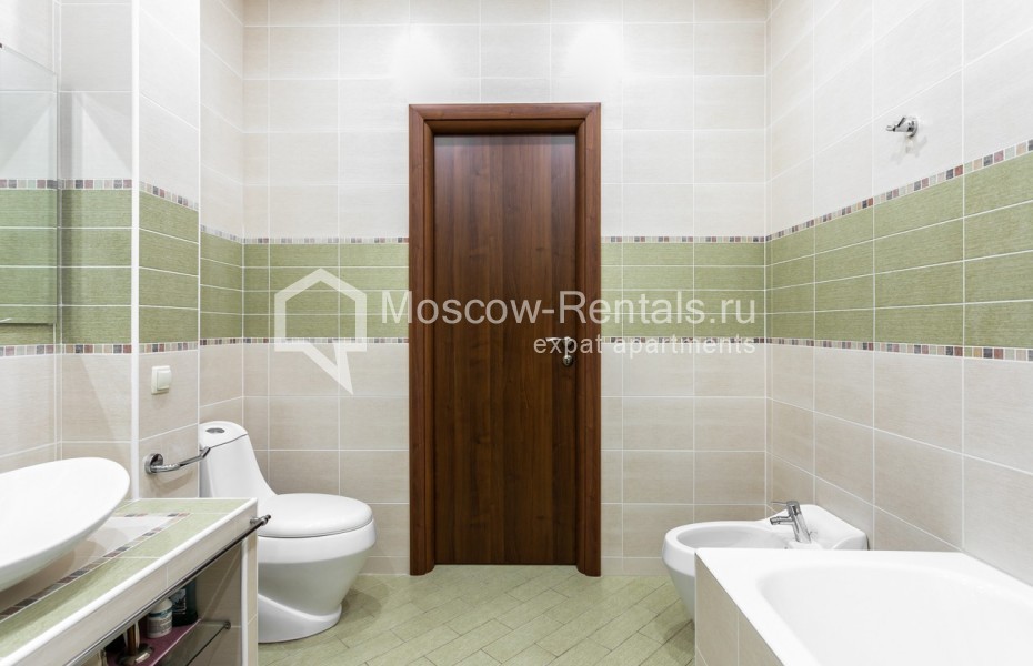 Photo #15 4-room (3 BR) apartment for <a href="http://moscow-rentals.ru/en/articles/long-term-rent" target="_blank">a long-term</a> rent
 in Russia, Moscow, Tverskaya str, 9