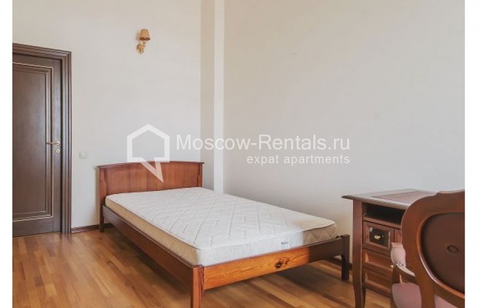 Photo #11 3-room (2 BR) apartment for <a href="http://moscow-rentals.ru/en/articles/long-term-rent" target="_blank">a long-term</a> rent
 in Russia, Moscow, Varsonofievskyi lane, 6