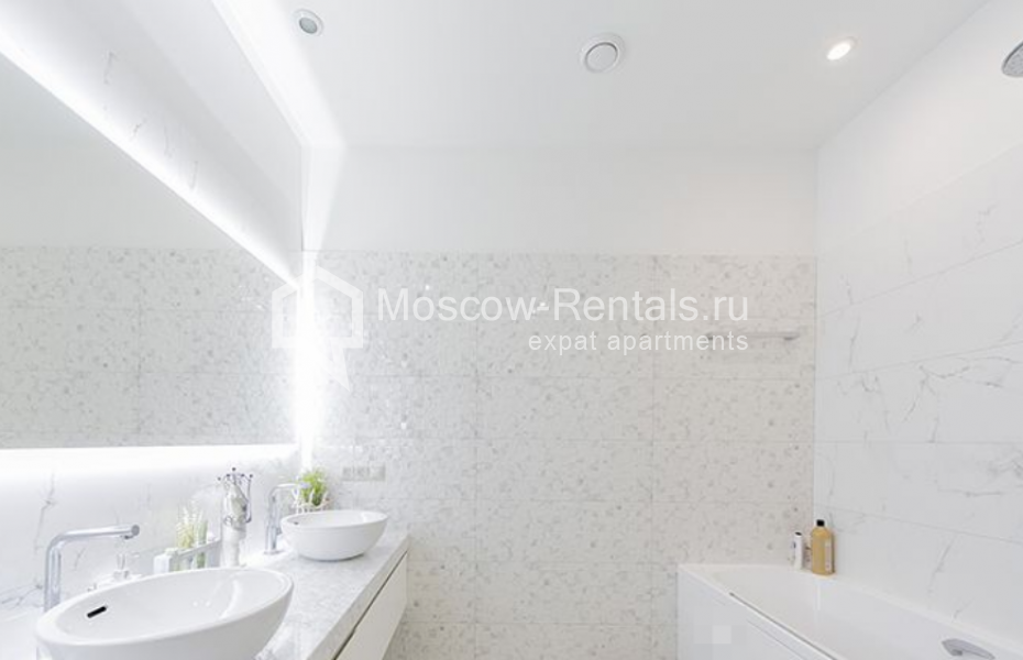 Photo #13 3-room (2 BR) apartment for <a href="http://moscow-rentals.ru/en/articles/long-term-rent" target="_blank">a long-term</a> rent
 in Russia, Moscow, Podkolokolnyi lane,16/2 С 1