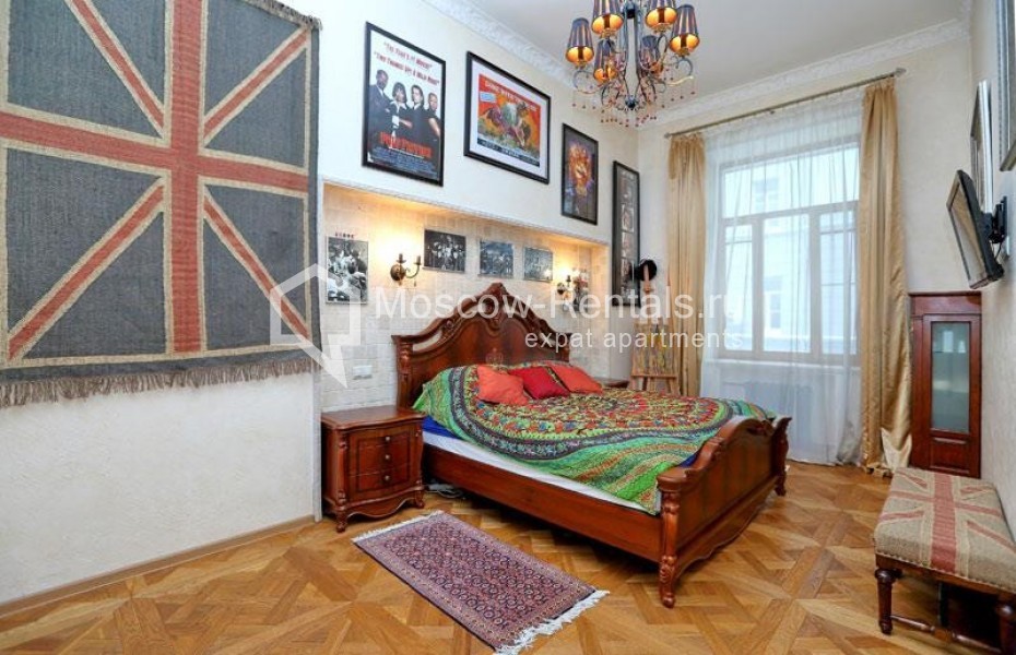 Photo #6 3-room (2 BR) apartment for <a href="http://moscow-rentals.ru/en/articles/long-term-rent" target="_blank">a long-term</a> rent
 in Russia, Moscow, Solyanka str, 1/2 С 1