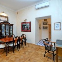 Photo #2 3-room (2 BR) apartment for <a href="http://moscow-rentals.ru/en/articles/long-term-rent" target="_blank">a long-term</a> rent
 in Russia, Moscow, Solyanka str, 1/2 С 1