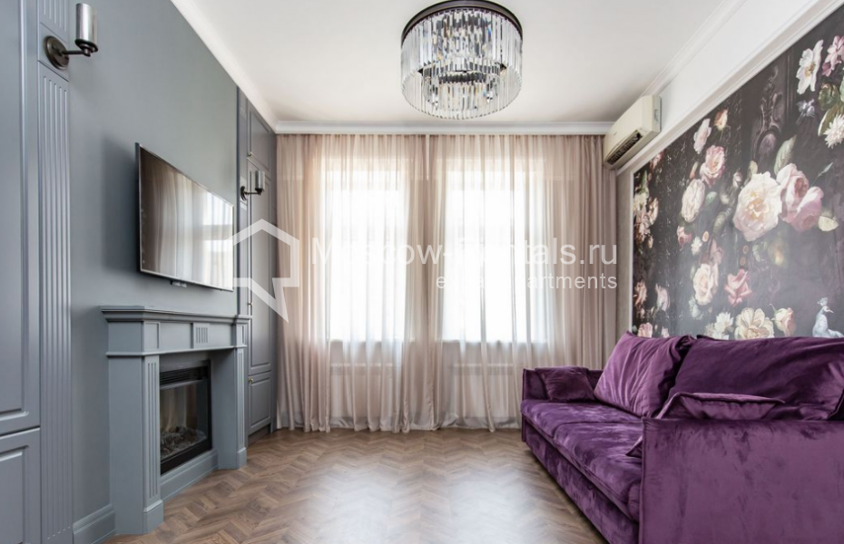 Photo #8 2-room (1 BR) apartment for <a href="http://moscow-rentals.ru/en/articles/long-term-rent" target="_blank">a long-term</a> rent
 in Russia, Moscow, Tverskaya str, 4