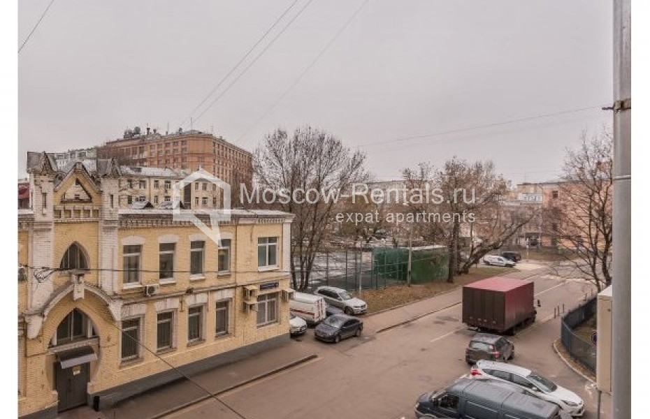 Photo #13 4-room (3 BR) apartment for <a href="http://moscow-rentals.ru/en/articles/long-term-rent" target="_blank">a long-term</a> rent
 in Russia, Moscow, Ovchinnkovskyi lane, 10