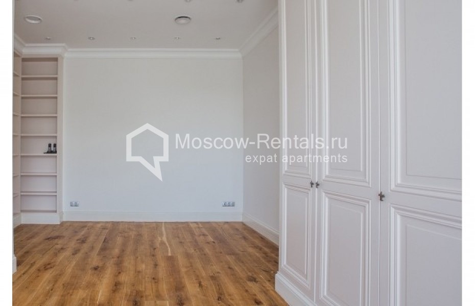 Photo #10 6-room (5 BR) apartment for <a href="http://moscow-rentals.ru/en/articles/long-term-rent" target="_blank">a long-term</a> rent
 in Russia, Moscow, Beregovaya str, 4К4
