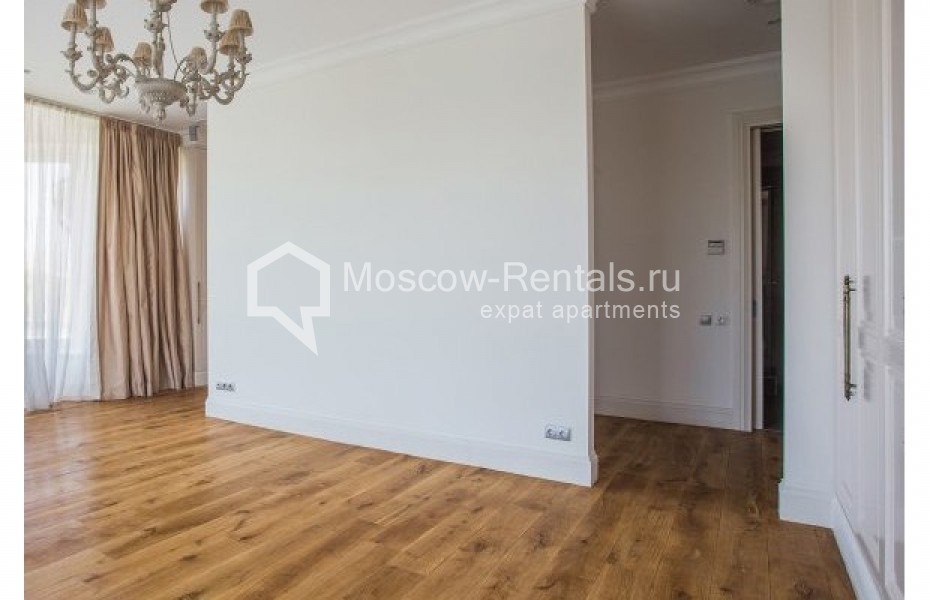 Photo #12 6-room (5 BR) apartment for <a href="http://moscow-rentals.ru/en/articles/long-term-rent" target="_blank">a long-term</a> rent
 in Russia, Moscow, Beregovaya str, 4К4