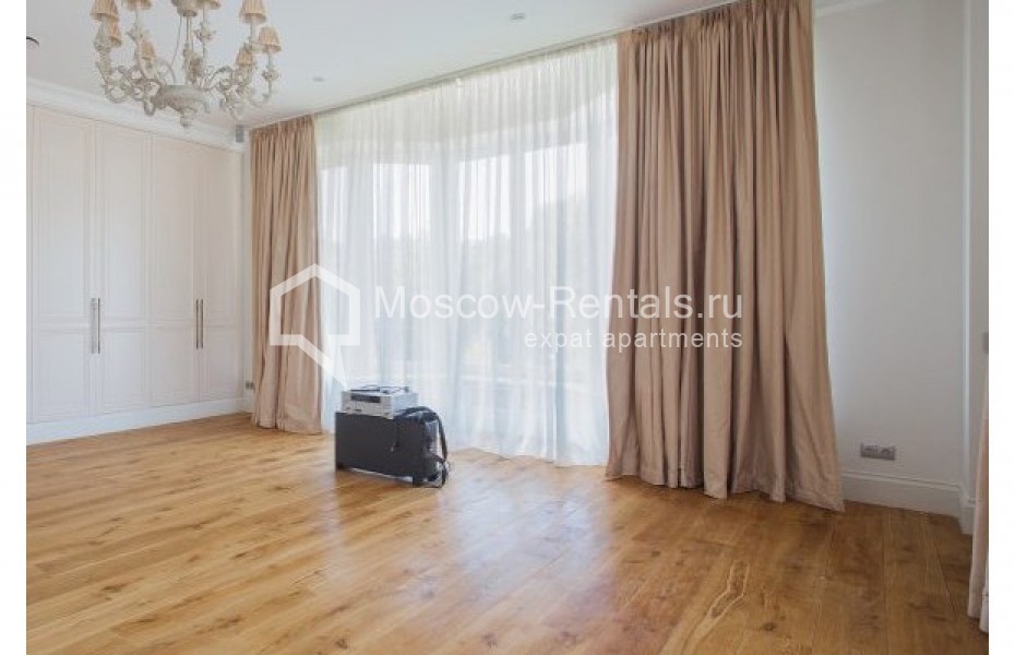 Photo #11 6-room (5 BR) apartment for <a href="http://moscow-rentals.ru/en/articles/long-term-rent" target="_blank">a long-term</a> rent
 in Russia, Moscow, Beregovaya str, 4К4
