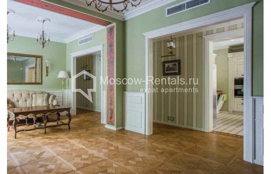 Photo #5 6-room (5 BR) apartment for <a href="http://moscow-rentals.ru/en/articles/long-term-rent" target="_blank">a long-term</a> rent
 in Russia, Moscow, Starovolynskaya str, 15 к 6