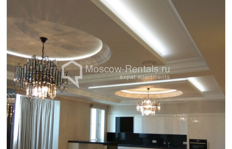 Photo #1 6-room (5 BR) apartment for <a href="http://moscow-rentals.ru/en/articles/long-term-rent" target="_blank">a long-term</a> rent
 in Russia, Moscow, Davydkovskaya str, 3