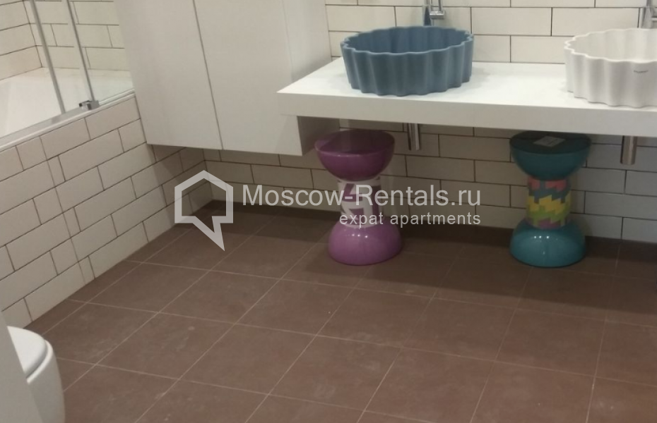 Photo #8 6-room (5 BR) apartment for <a href="http://moscow-rentals.ru/en/articles/long-term-rent" target="_blank">a long-term</a> rent
 in Russia, Moscow, Davydkovskaya str, 3