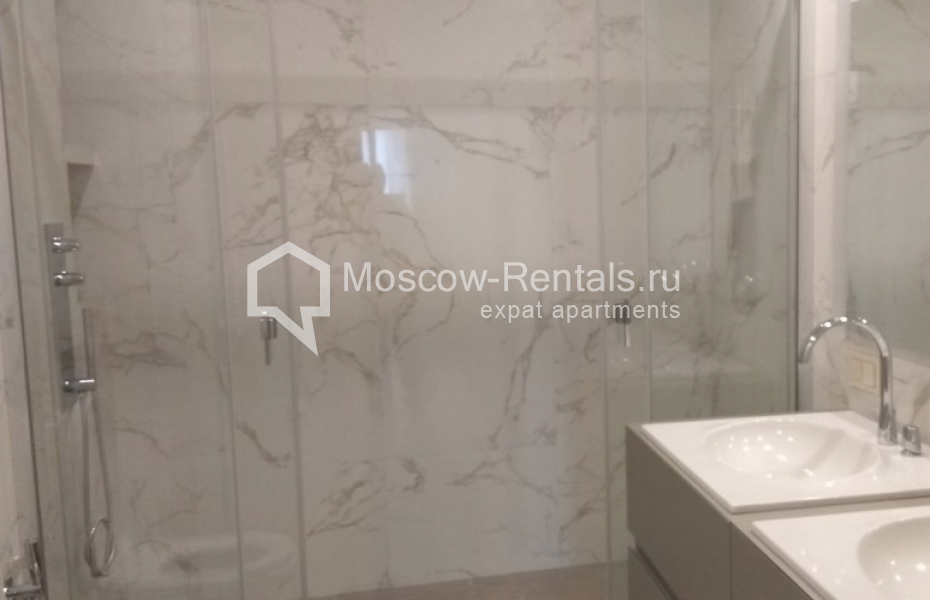 Photo #9 6-room (5 BR) apartment for <a href="http://moscow-rentals.ru/en/articles/long-term-rent" target="_blank">a long-term</a> rent
 in Russia, Moscow, Davydkovskaya str, 3