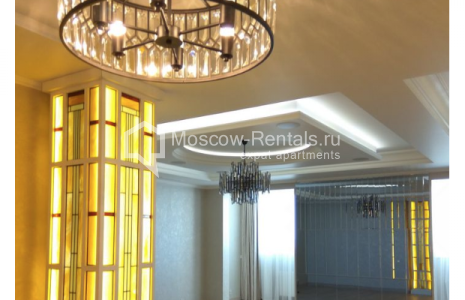 Photo #2 6-room (5 BR) apartment for <a href="http://moscow-rentals.ru/en/articles/long-term-rent" target="_blank">a long-term</a> rent
 in Russia, Moscow, Davydkovskaya str, 3