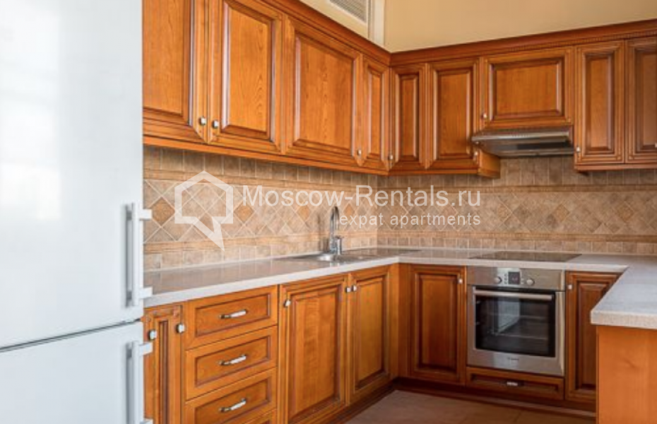Photo #4 3-room (2 BR) apartment for <a href="http://moscow-rentals.ru/en/articles/long-term-rent" target="_blank">a long-term</a> rent
 in Russia, Moscow, Runovskyi lane, 10С1