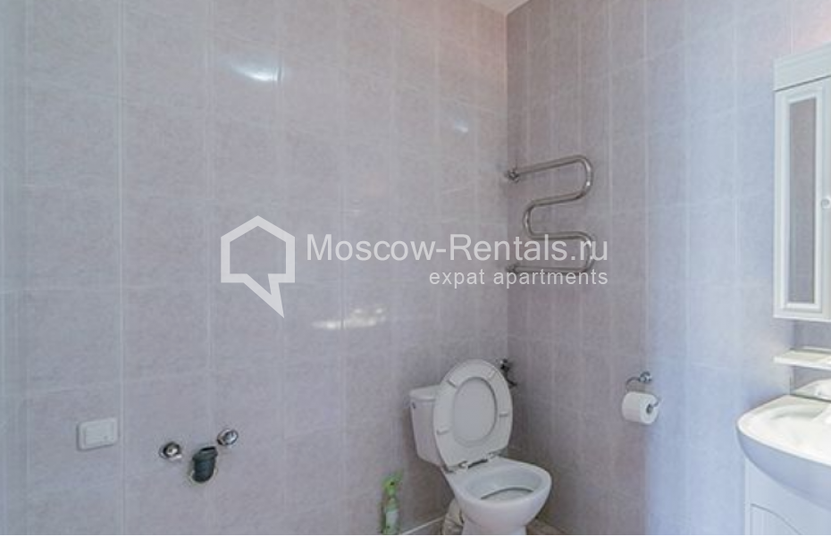 Photo #13 4-room (3 BR) apartment for <a href="http://moscow-rentals.ru/en/articles/long-term-rent" target="_blank">a long-term</a> rent
 in Russia, Moscow, Kursovoi lane, 8/2