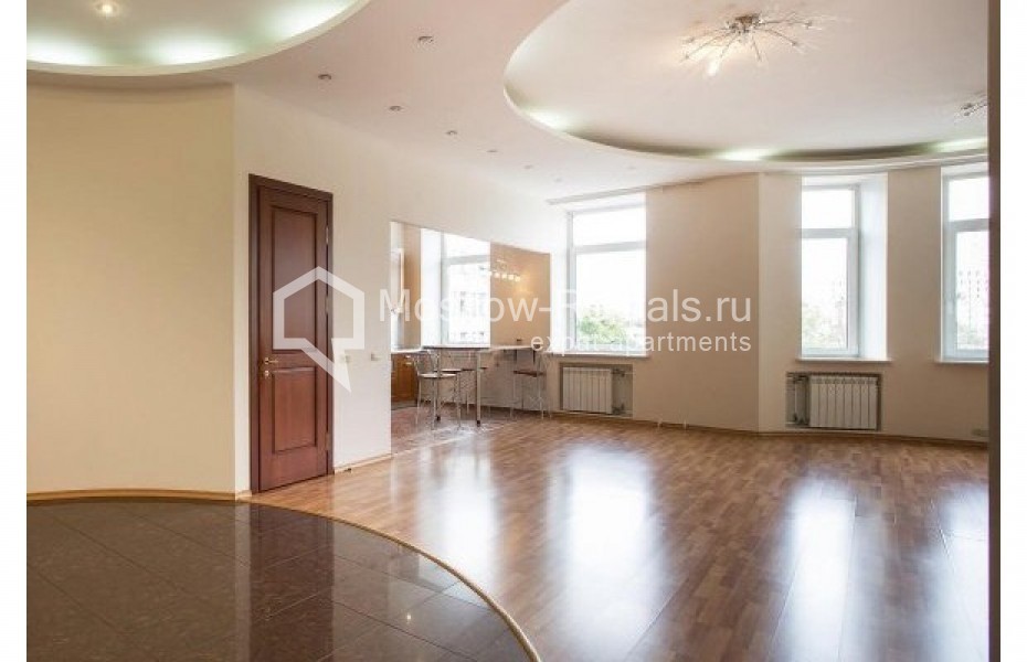 Photo #4 4-room (3 BR) apartment for <a href="http://moscow-rentals.ru/en/articles/long-term-rent" target="_blank">a long-term</a> rent
 in Russia, Moscow, Furmannyi lane, 24