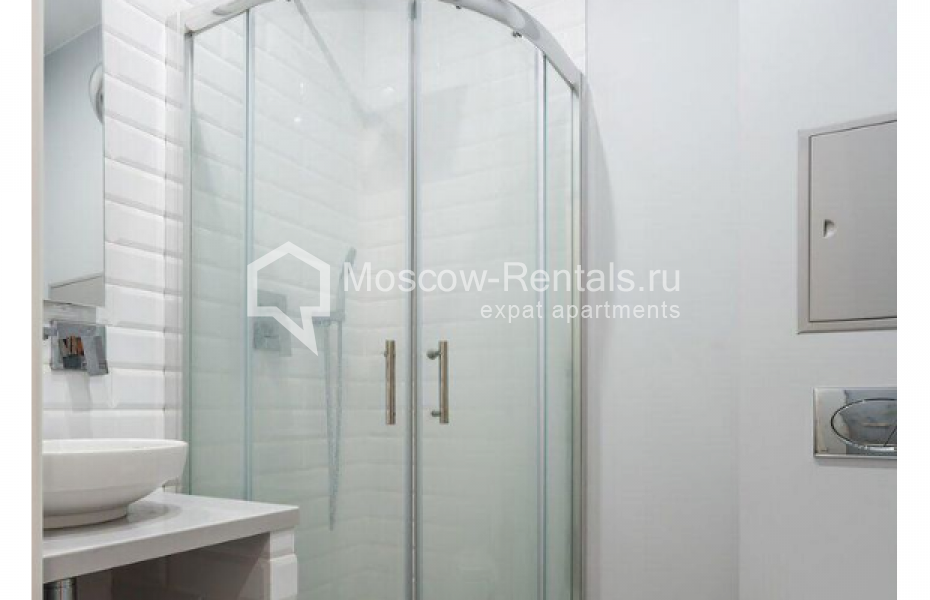 Photo #20 4-room (3 BR) apartment for <a href="http://moscow-rentals.ru/en/articles/long-term-rent" target="_blank">a long-term</a> rent
 in Russia, Moscow, Pokrovka str, 14/2