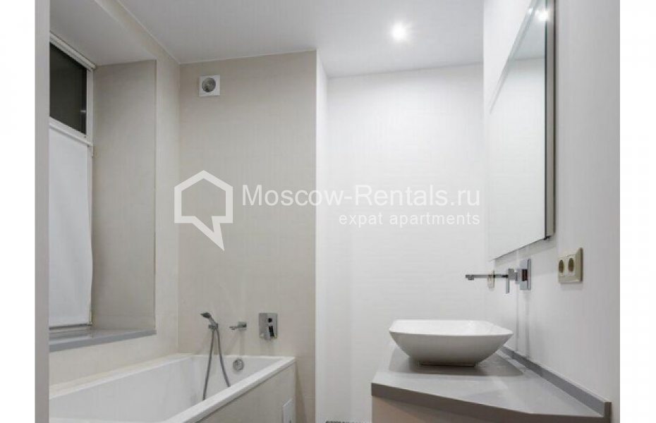 Photo #22 4-room (3 BR) apartment for <a href="http://moscow-rentals.ru/en/articles/long-term-rent" target="_blank">a long-term</a> rent
 in Russia, Moscow, Pokrovka str, 14/2