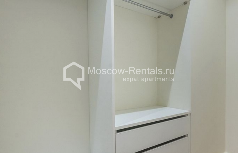 Photo #10 4-room (3 BR) apartment for <a href="http://moscow-rentals.ru/en/articles/long-term-rent" target="_blank">a long-term</a> rent
 in Russia, Moscow, Mashkova str, 13С1