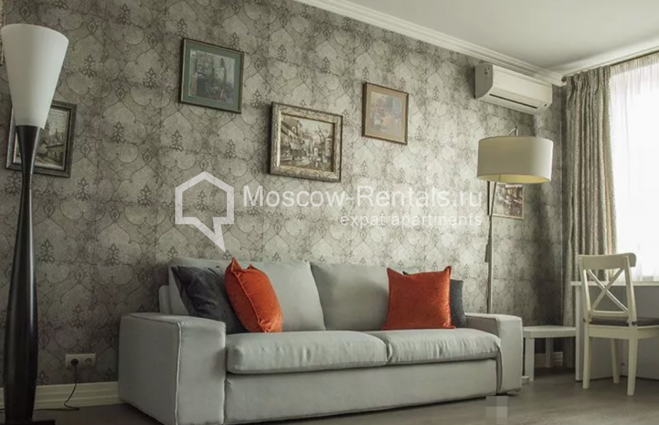 Photo #3 3-room (2 BR) apartment for <a href="http://moscow-rentals.ru/en/articles/long-term-rent" target="_blank">a long-term</a> rent
 in Russia, Moscow, Ulofa Palme str, 1