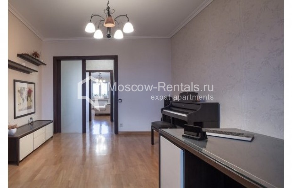 Photo #9 4-room (3 BR) apartment for <a href="http://moscow-rentals.ru/en/articles/long-term-rent" target="_blank">a long-term</a> rent
 in Russia, Moscow, Novocheremushinskaya str, 34 к1