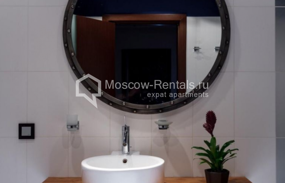 Photo #9 3-room (2 BR) apartment for <a href="http://moscow-rentals.ru/en/articles/long-term-rent" target="_blank">a long-term</a> rent
 in Russia, Moscow, Davidkovskaya str, 3
