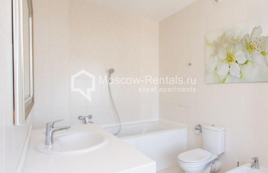 Photo #14 5-room (4 BR) apartment for <a href="http://moscow-rentals.ru/en/articles/long-term-rent" target="_blank">a long-term</a> rent
 in Russia, Moscow, B. Tishinkyi lane, 10С1