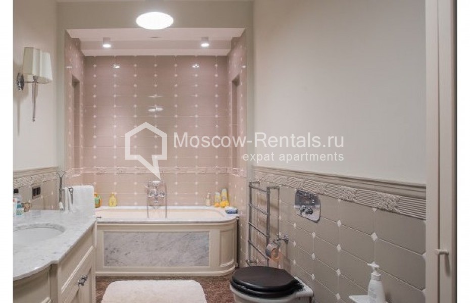 Photo #15 5-room (4 BR) apartment for <a href="http://moscow-rentals.ru/en/articles/long-term-rent" target="_blank">a long-term</a> rent
 in Russia, Moscow, Fadeeva str, 4А