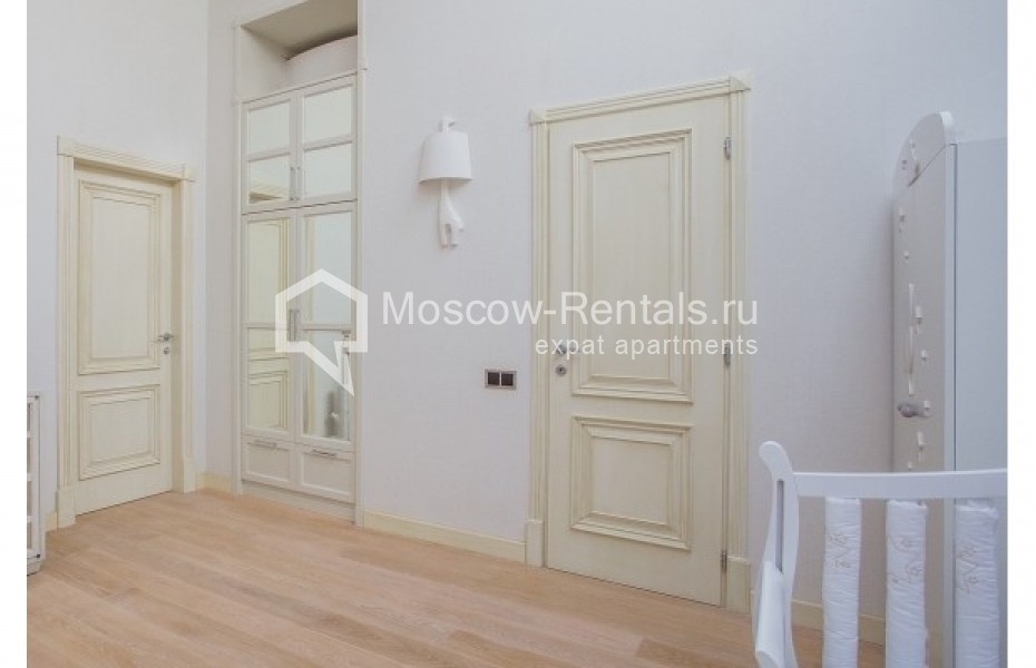 Photo #14 5-room (4 BR) apartment for <a href="http://moscow-rentals.ru/en/articles/long-term-rent" target="_blank">a long-term</a> rent
 in Russia, Moscow, Fadeeva str, 4А