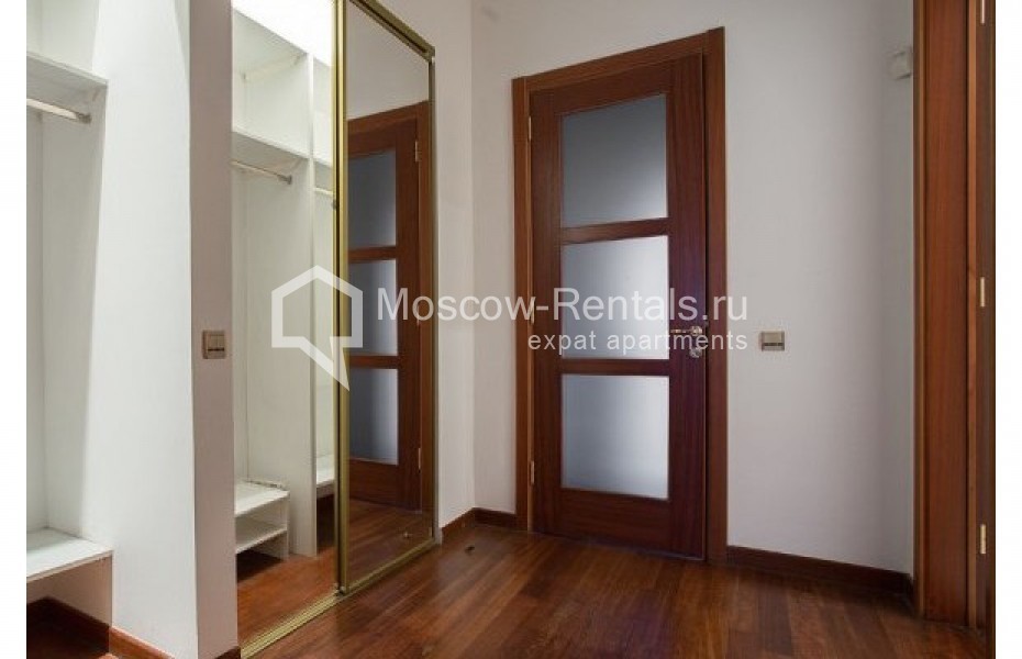 Photo #8 4-room (3 BR) apartment for <a href="http://moscow-rentals.ru/en/articles/long-term-rent" target="_blank">a long-term</a> rent
 in Russia, Moscow, Tverskaya str, 28к1