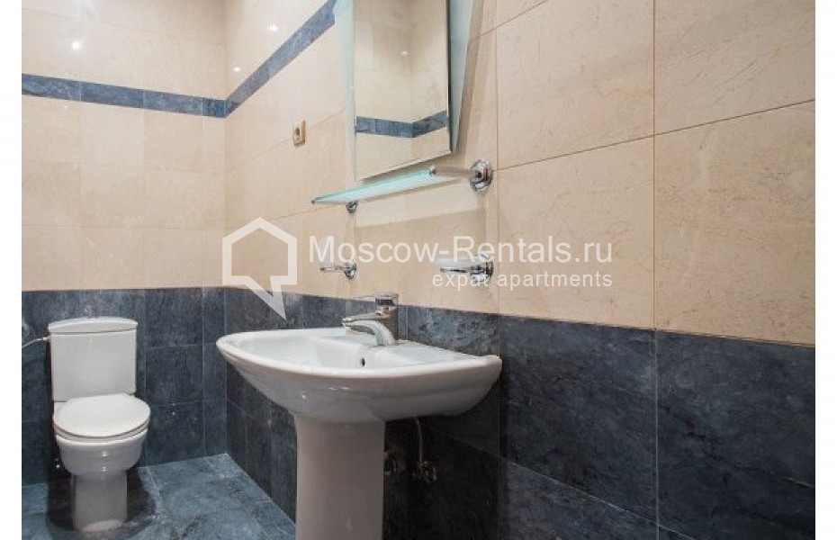 Photo #11 4-room (3 BR) apartment for <a href="http://moscow-rentals.ru/en/articles/long-term-rent" target="_blank">a long-term</a> rent
 in Russia, Moscow, Tverskaya str, 28к1