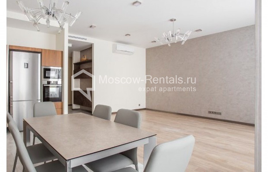 Photo #1 3-room (2 BR) apartment for <a href="http://moscow-rentals.ru/en/articles/long-term-rent" target="_blank">a long-term</a> rent
 in Russia, Moscow, Sadovnicheskaya str, 57/1