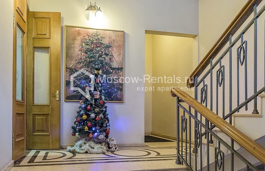 Photo #28 6-room (5 BR) apartment for <a href="http://moscow-rentals.ru/en/articles/long-term-rent" target="_blank">a long-term</a> rent
 in Russia, Moscow, Vorotnikovskyi lane, 4