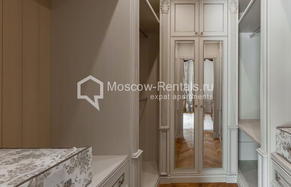 Photo #8 5-room (4 BR) apartment for <a href="http://moscow-rentals.ru/en/articles/long-term-rent" target="_blank">a long-term</a> rent
 in Russia, Moscow, Bogoslovskyi lane, 12А