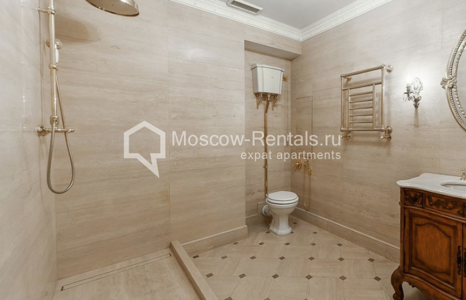Photo #15 5-room (4 BR) apartment for <a href="http://moscow-rentals.ru/en/articles/long-term-rent" target="_blank">a long-term</a> rent
 in Russia, Moscow, Bogoslovskyi lane, 12А