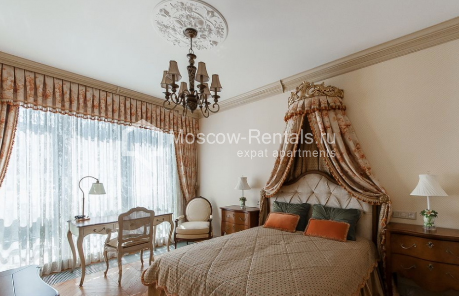 Photo #10 5-room (4 BR) apartment for <a href="http://moscow-rentals.ru/en/articles/long-term-rent" target="_blank">a long-term</a> rent
 in Russia, Moscow, Bogoslovskyi lane, 12А