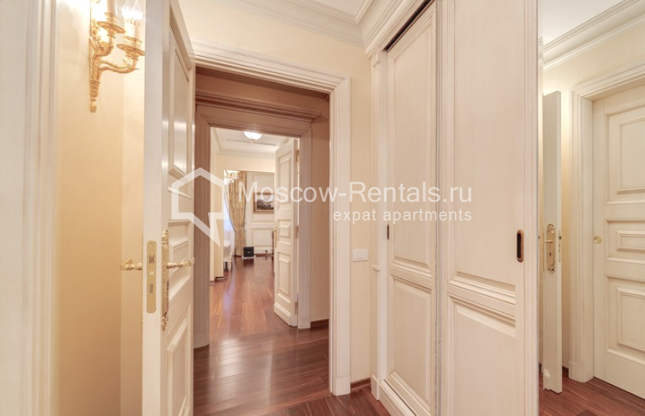 Photo #25 6-room (5 BR) apartment for <a href="http://moscow-rentals.ru/en/articles/long-term-rent" target="_blank">a long-term</a> rent
 in Russia, Moscow, 1-st Kolobovskyi lane, 14