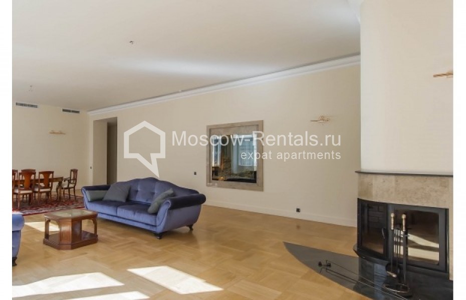 Photo #2 6-room (5 BR) apartment for <a href="http://moscow-rentals.ru/en/articles/long-term-rent" target="_blank">a long-term</a> rent
 in Russia, Moscow, Romanov lane, 5